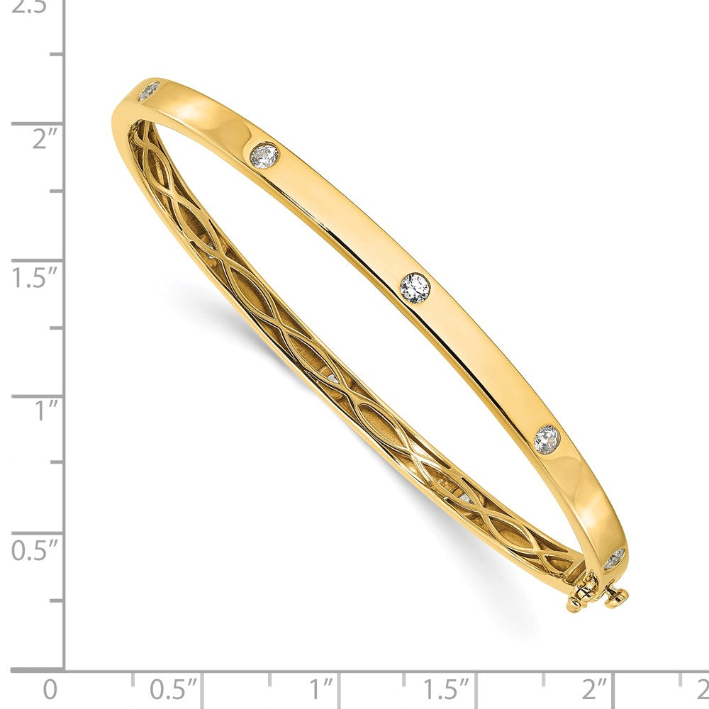 14K Yellow Gold True Origin 3/4 Carat Lab Grown Diamond Vs D E F 6.75 Inch Bangle