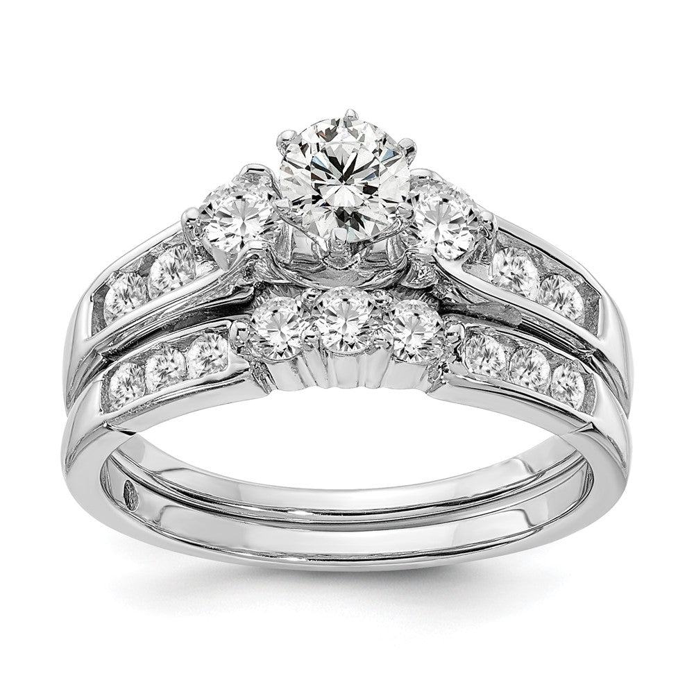 14k White Gold 5/8 Ct. Lab Grown Diamond VS/SI+ G+ Complete Round Size 7 Engagement Ring