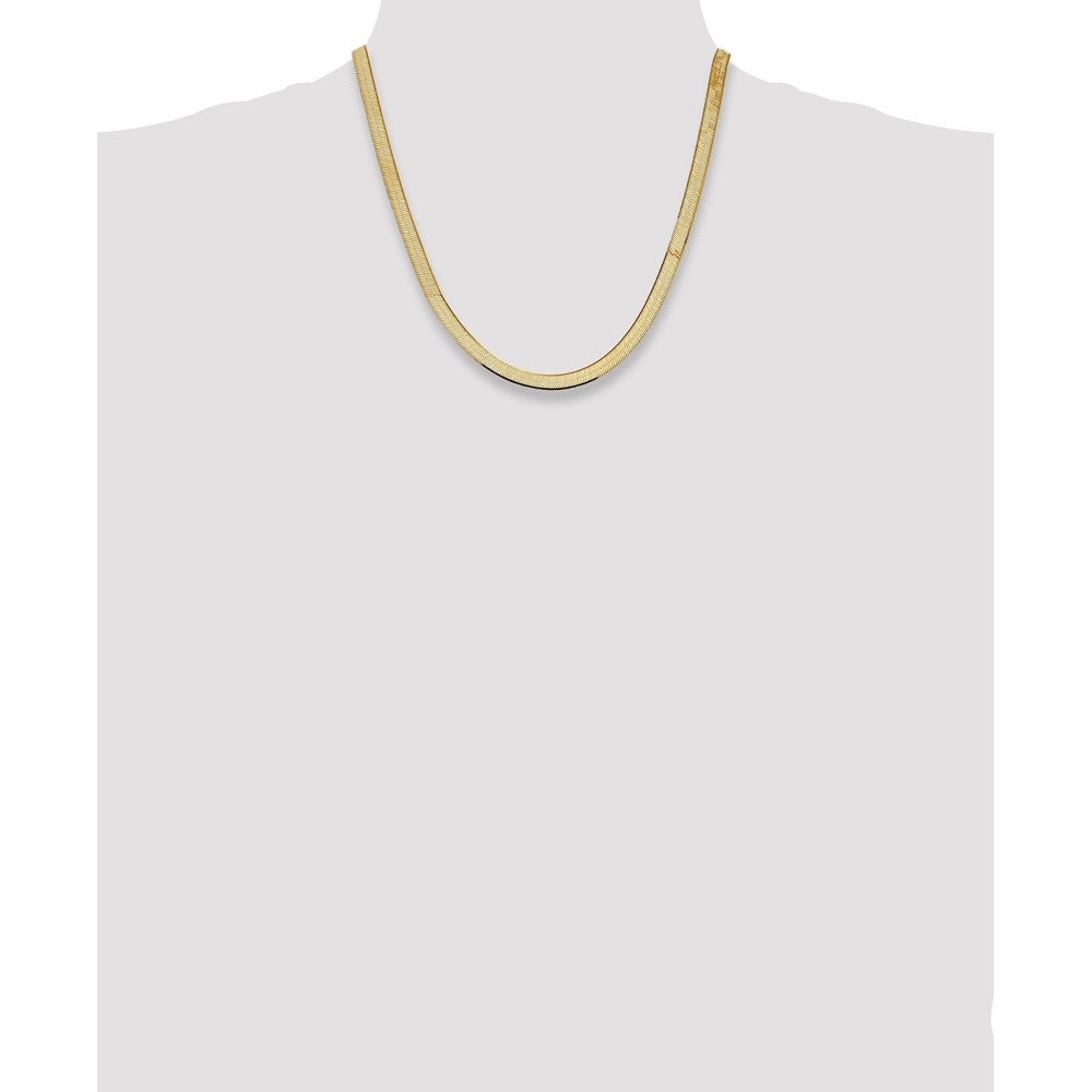 14K Yellow Gold 20 Inch 5.5mm Silky Herringbone With Lobster Clasp Chain Necklace