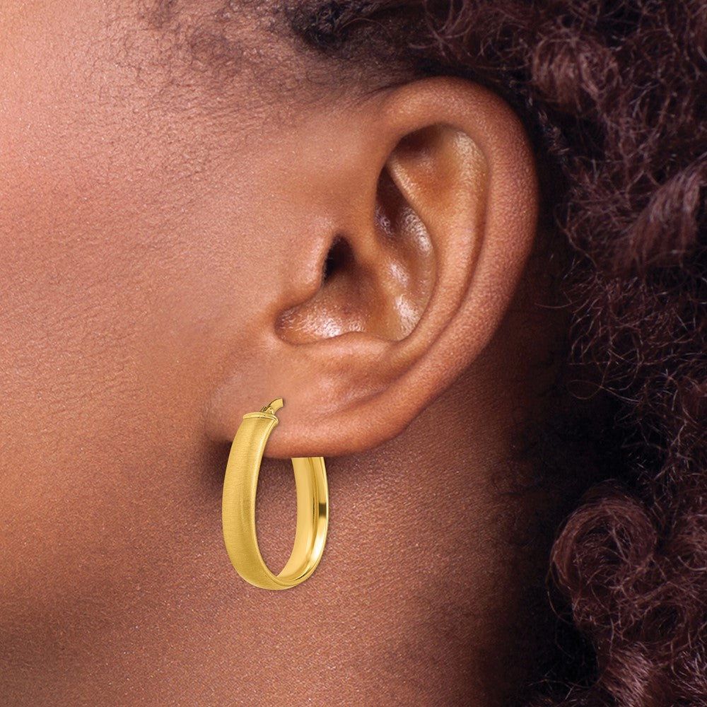 14K Yellow Gold 4.85X18.5mm Satin And Polished Teardrop Hoop Earrings