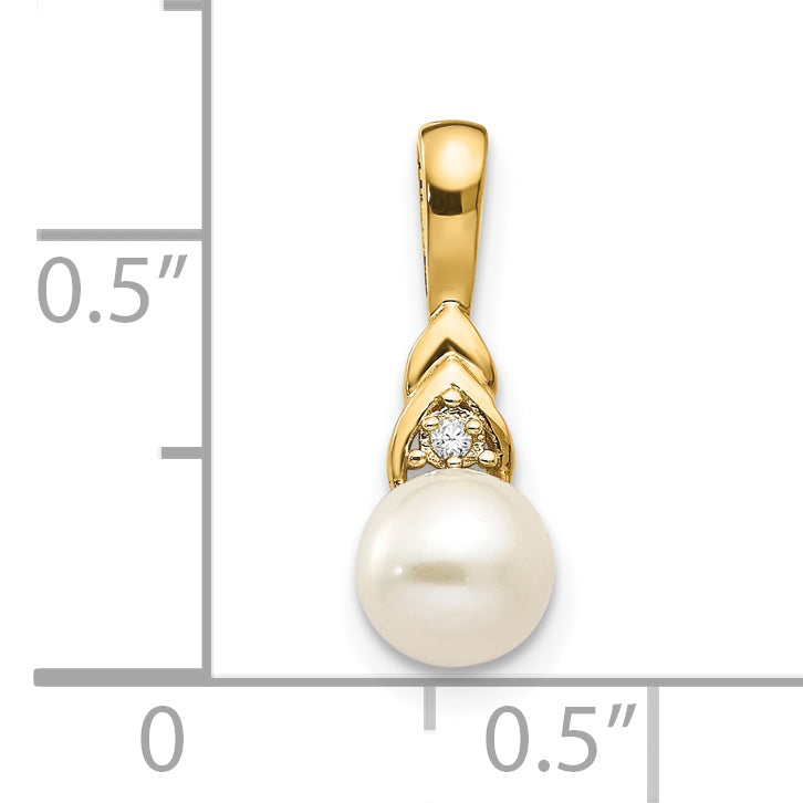 14K Yellow Gold Fw Cultured Pearl And Diamond Pendant