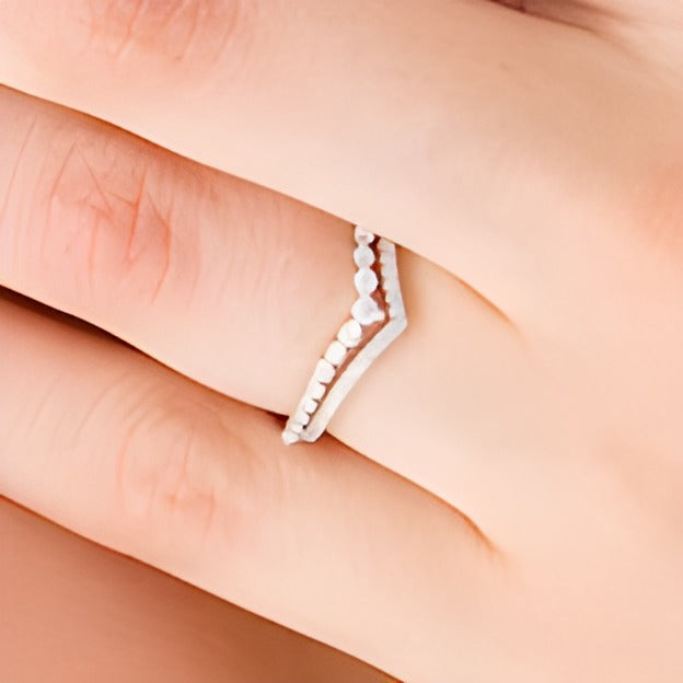 0.25 CT. TW Diamond Double Chevron Anniversary Band in 10K White Gold