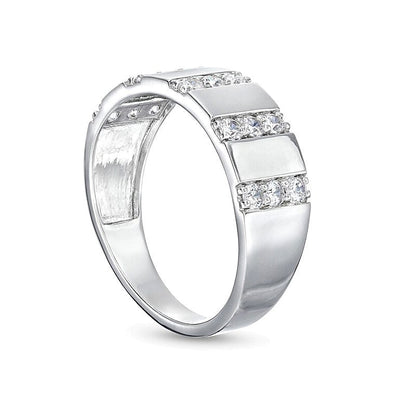 0.5 CT. TW Diamond Trio Linear Row Band in 10K White Gold