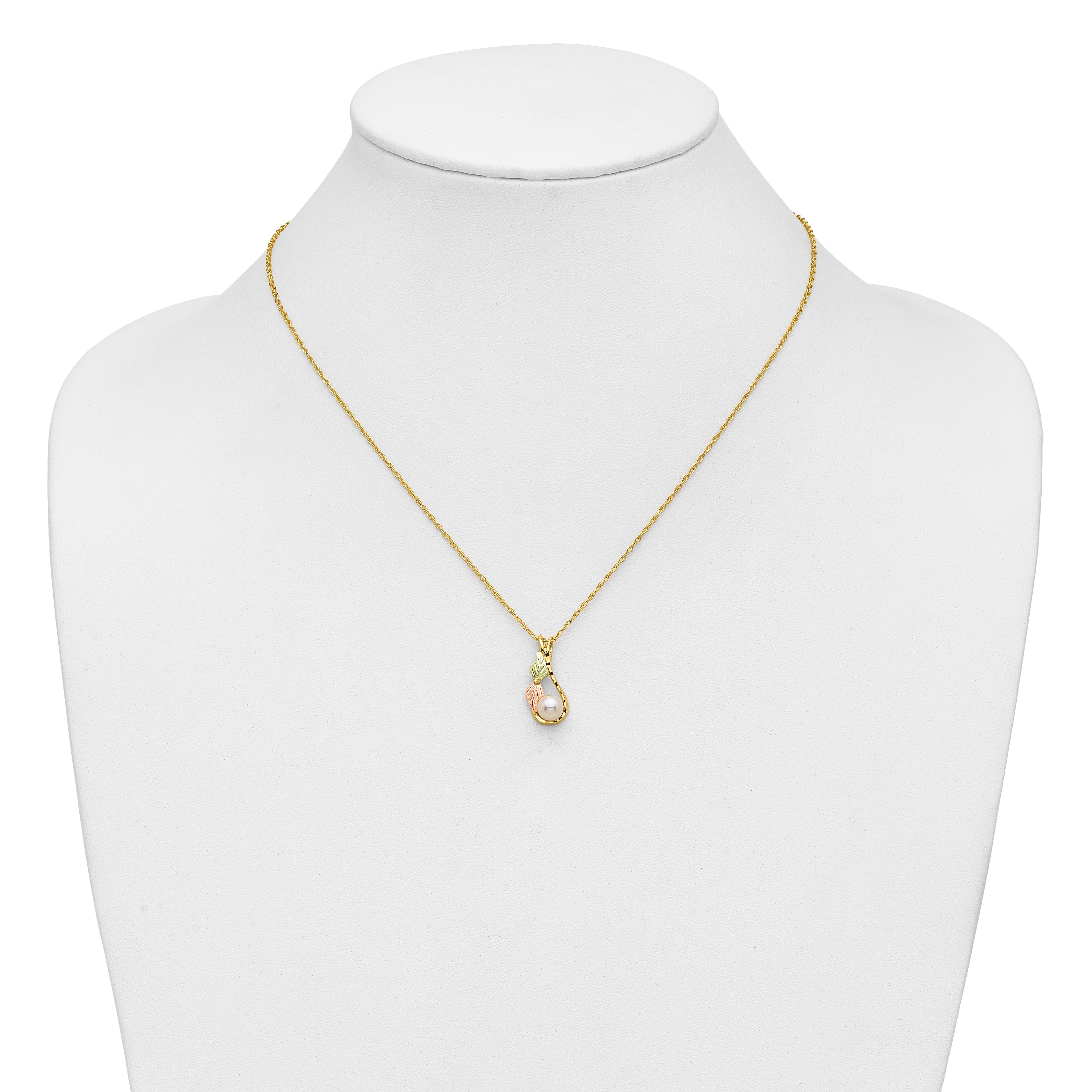 10K Tri Color 10K Tri-Color W/12K Accents Fwc Pearl Black Hills Gold Necklace