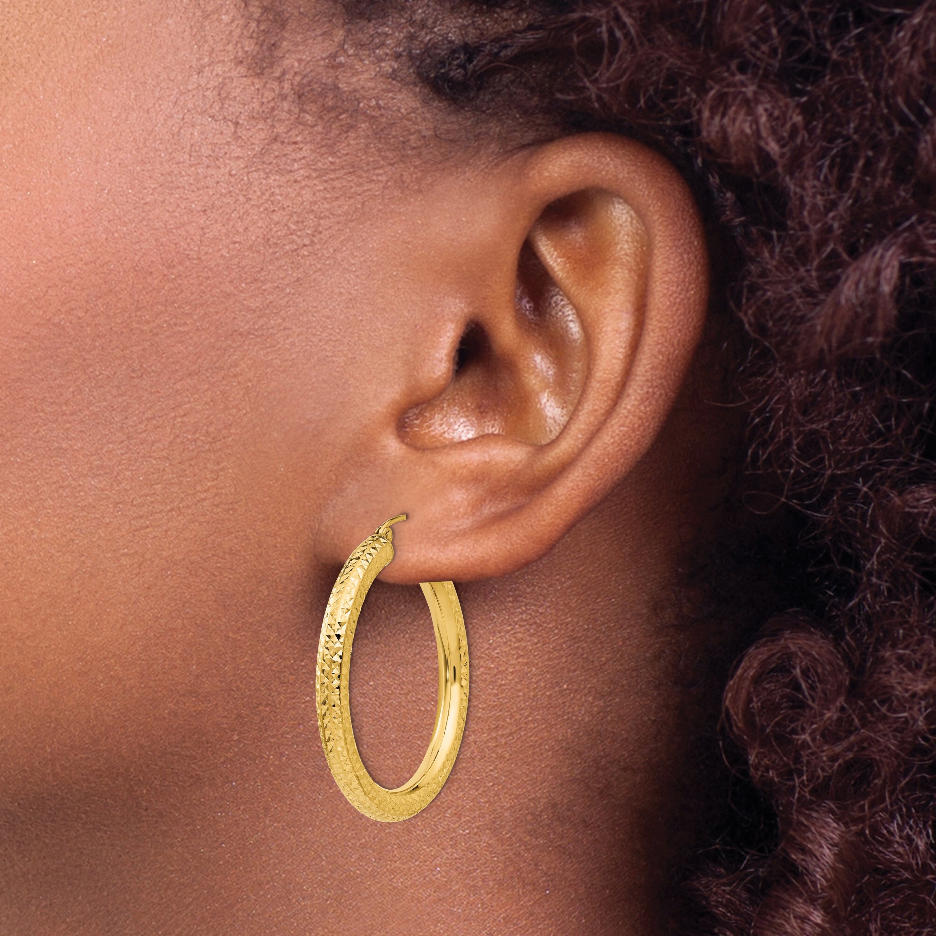 10K Yellow Gold Diamond-Cut 4mm Round Hoop Earrings