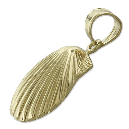 14K Gold 20MM Scallop Shell Pendant