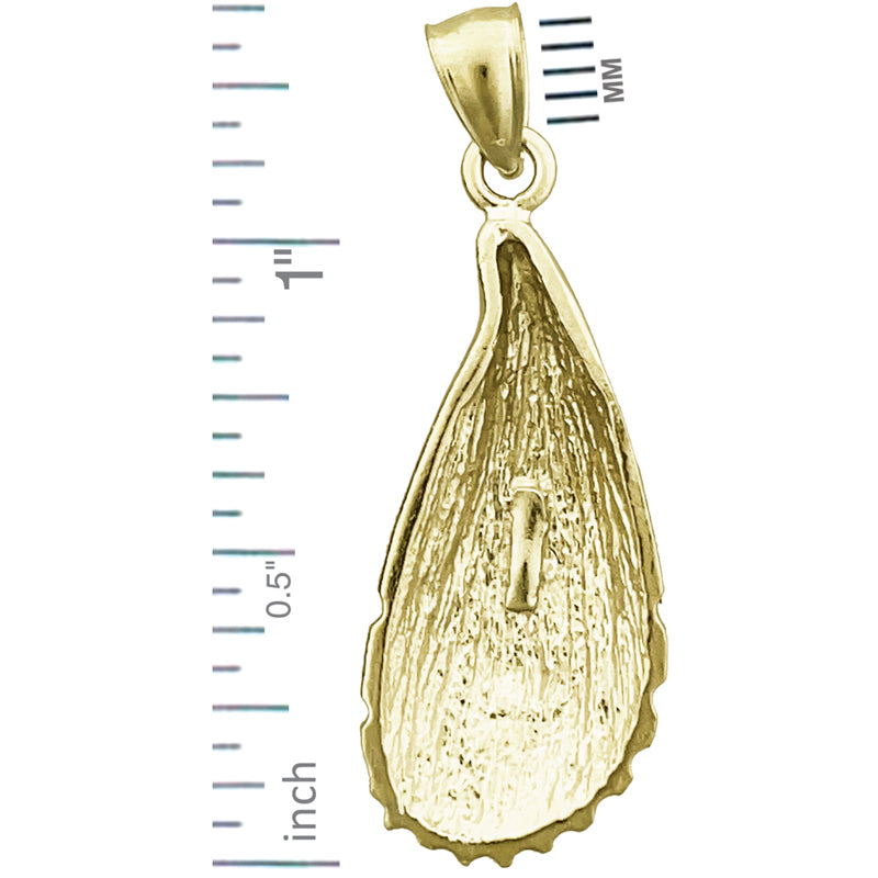 14K Gold Mussel Shell Mollusc Pendant