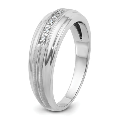 10K White Gold Ibgoodman Men'S Polished Satin And Grooved 5-Stone 1/20 Carat A Quality Diamond Ring