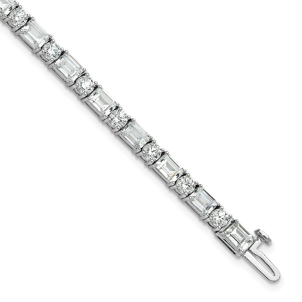 14k White Gold 10 Ct. Lab Grown Diamond VS/FG Emerald and Round 7 inch Tennis Bracelet