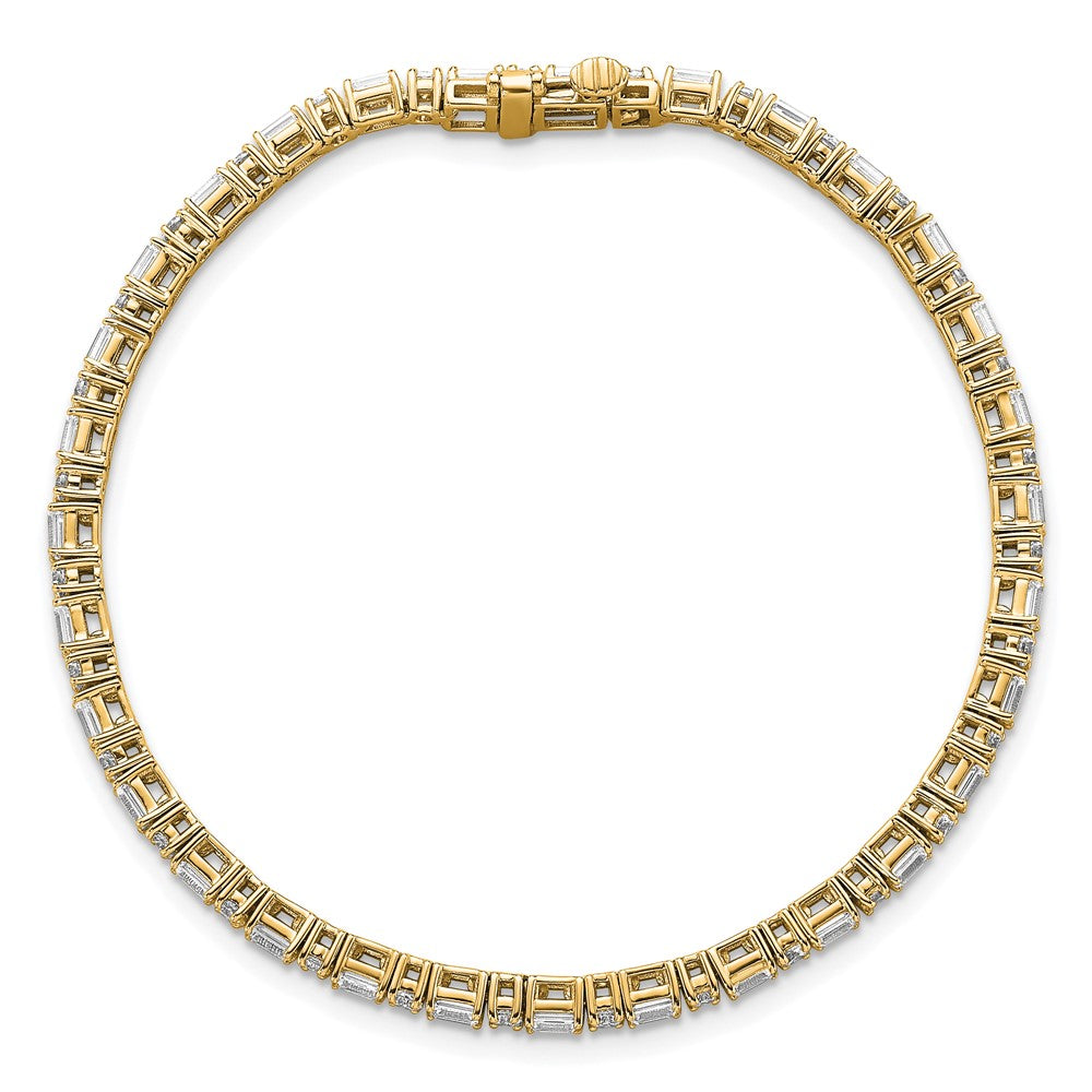 14K Yellow Gold Certified Vs/Si Fgh Lab Grown Emerald And Round Diamond Ten