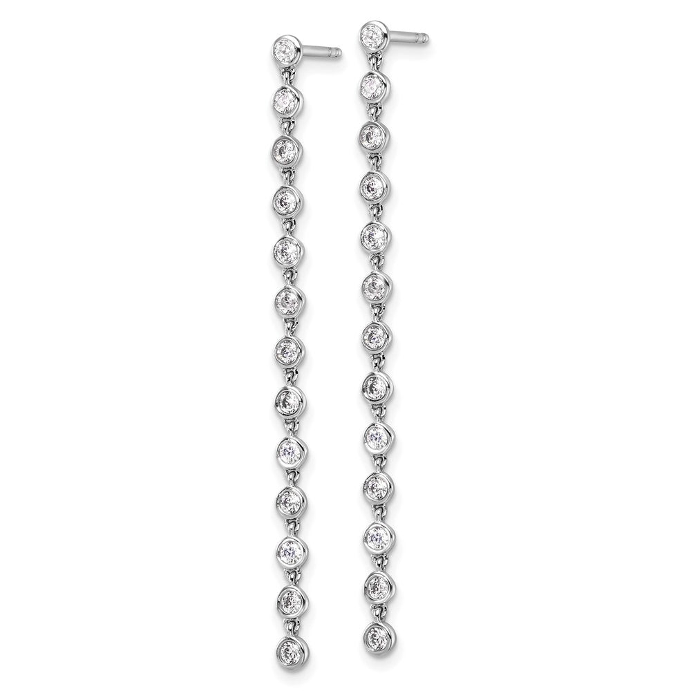 14K White Gold True Origin 5/8 Carat Lab Grown Diamond Vs Def Graduated Dangle Post Earring