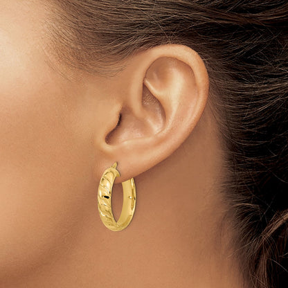 14K Yellow Gold Polished And Twisted Hoop Earrings