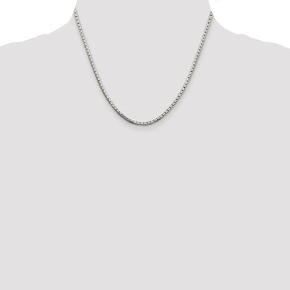 18 Inch Sterling Silver 2.5mm 8 Sided Diamond-Cut Box Chain Necklace