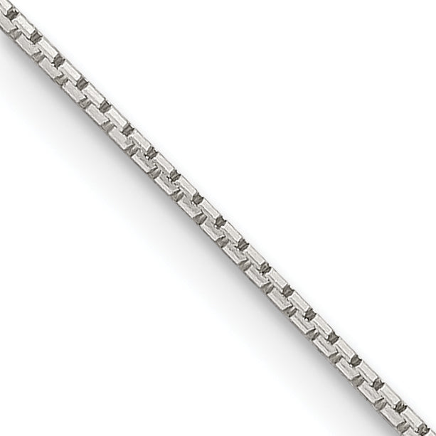 18 Inch Sterling Silver .6mm 8 Sided Diamond-Cut Mirror Box Chain Necklace