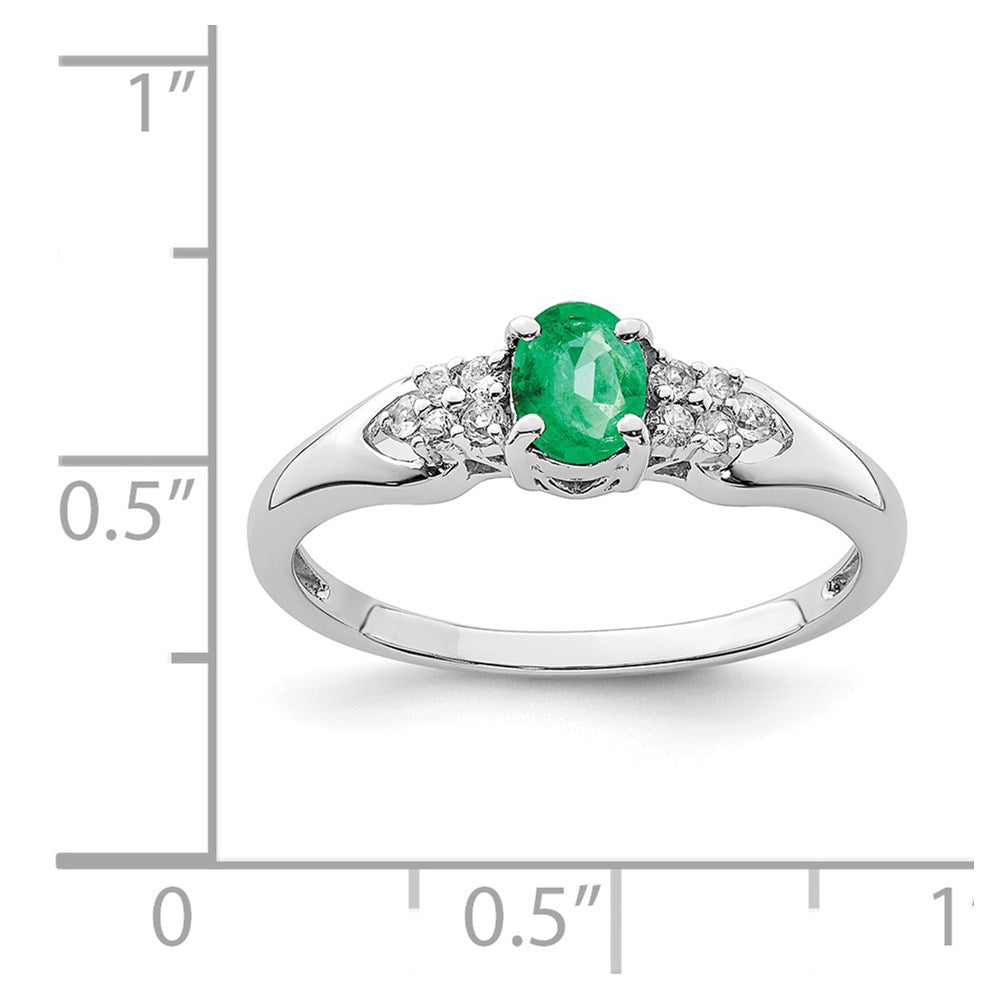 Sterling Silver Rhodium Plated Emerald And White Sapphire Ring