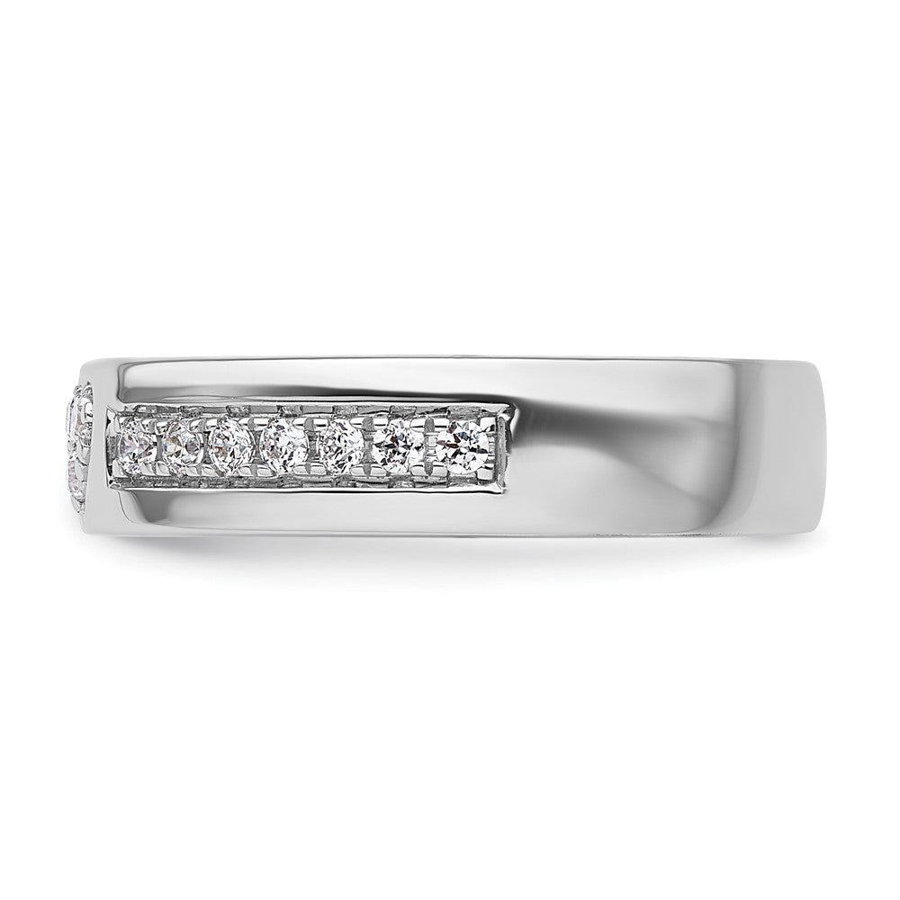 14k White Gold 1/4 Ct. Lab Grown Diamond VS/SI+ G+ Cut-Out Heart Band Ring