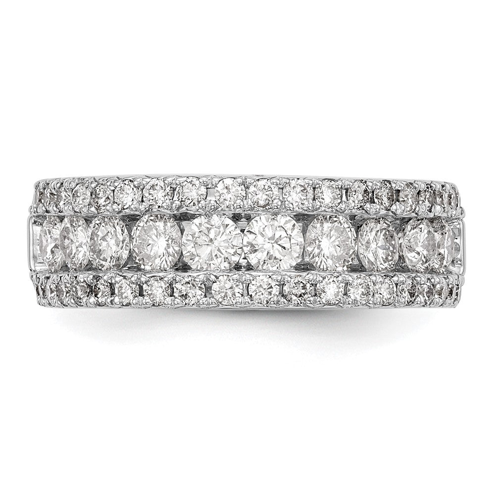 14K White Gold 1.5 Carat Complete Diamond Band
