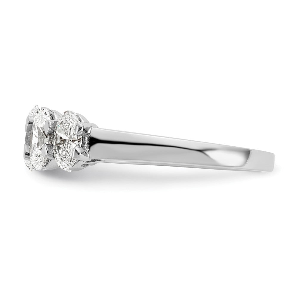 14K White Gold True Origin 2 Carat Lab Grown Diamond Vs D E F Graduated Complete Five Stone Oval Ring