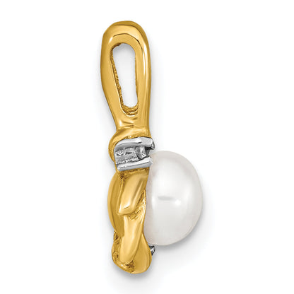 14K Yellow Gold Madi K 5-6mm Button White Fwc Pearl .02Ct. Diamond Pendant