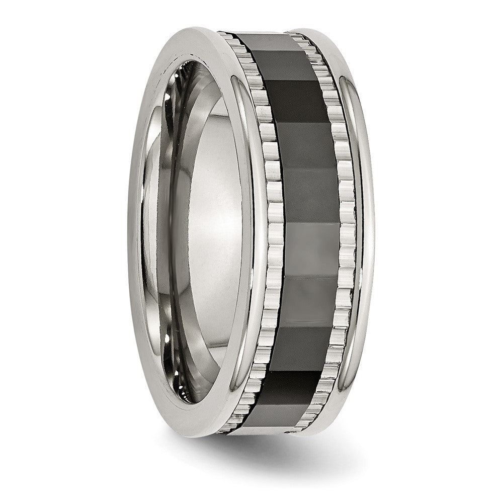 Stainless Steel Sawtooth Accent/Black Ceramic Center Faceted Band