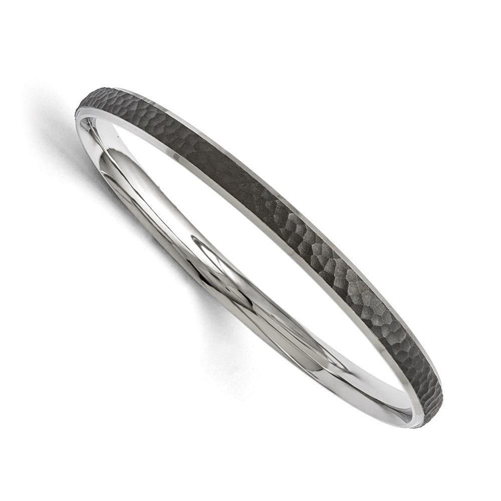 Stainless Steel Polished/Laser Cut Black Ip-Plated Hammered Bangle