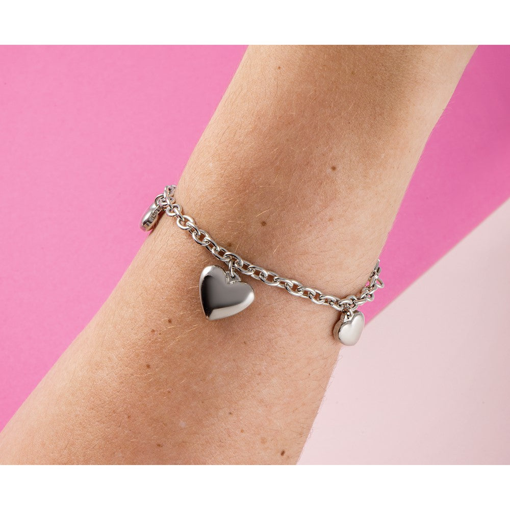 Stainless Steel Chisel Polished Hearts 8 Inch Bracelet
