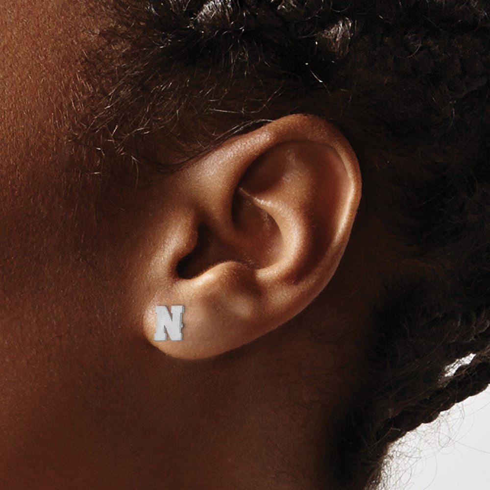 14K White Gold 14Kw Brushed Letter N Initial Post Earrings