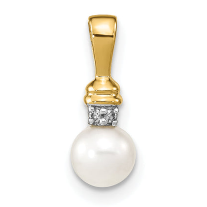 14K Yellow Gold 5 6mm White Round Fw Cultured Pearl And Diamond Pendant