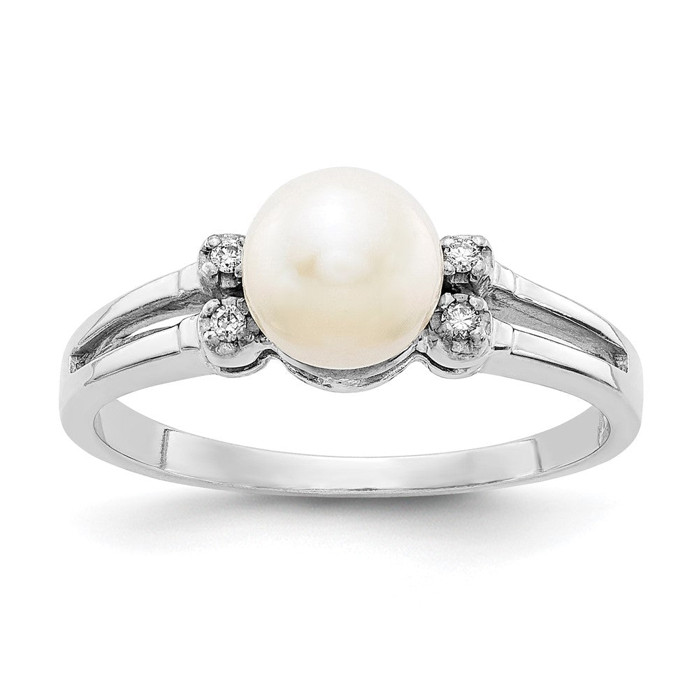 14k White Gold 6mm FW Cultured Pearl AAA Real Diamond ring
