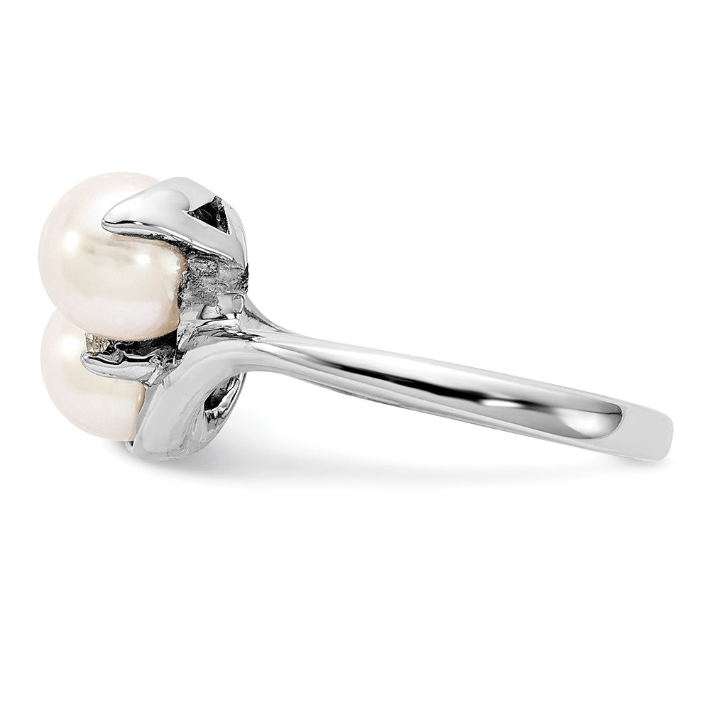14k White Gold 6mm FW Cultured Pearl A Real Diamond ring