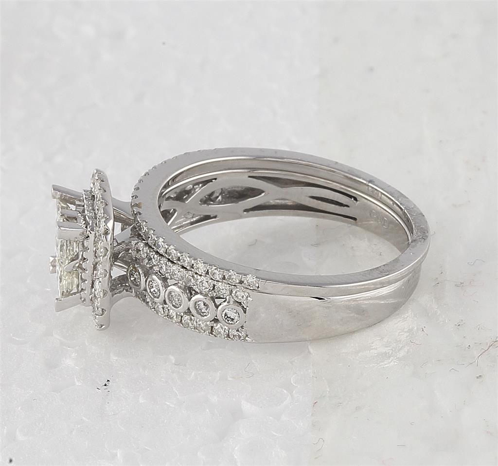 14k White Gold Princess Diamond Halo Bridal Wedding Ring Set 1 Cttw