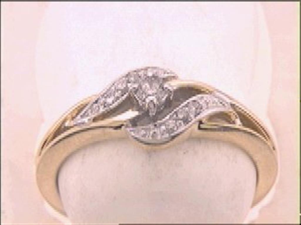 1/6CT-Diamond CLUSTER BRIDAL RING