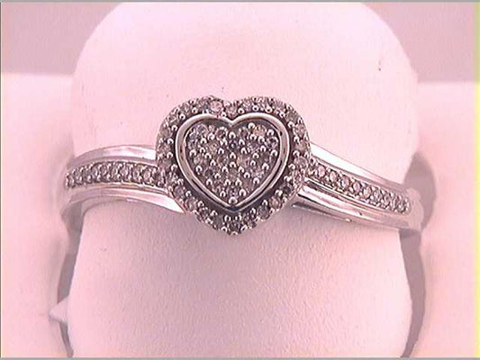 1/6CTW-Diamond GIFT HEART  BRIDAL RING