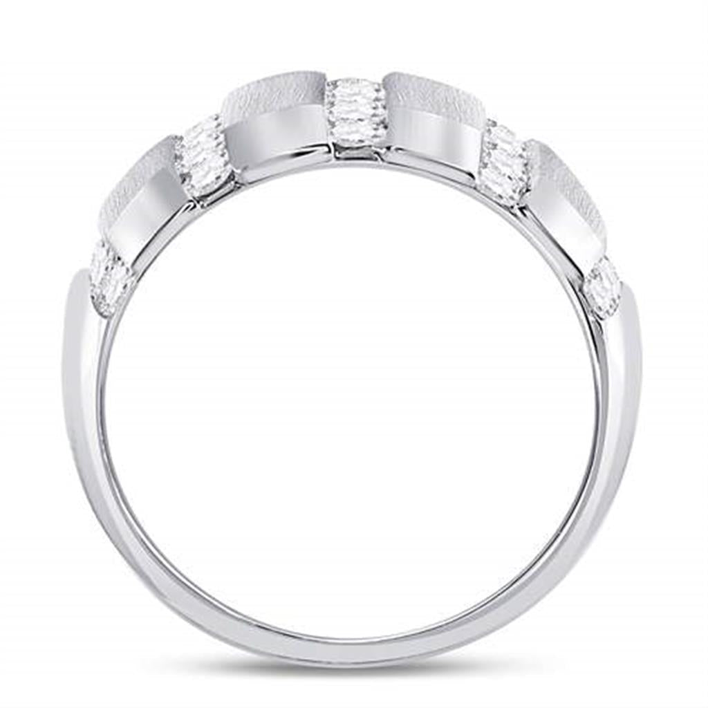 14k White Gold Round Diamond Striped Matte Wedding Band Ring 1-1/2 Cttw