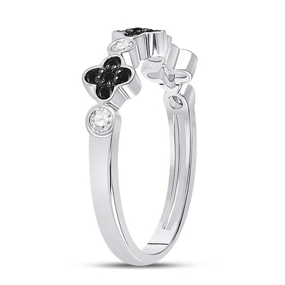 14k White Gold Round Black Diamond Clover Band Ring 1/4 Cttw
