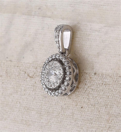 14k White Gold Round Diamond Fashion Halo Pendant 1/4 Cttw