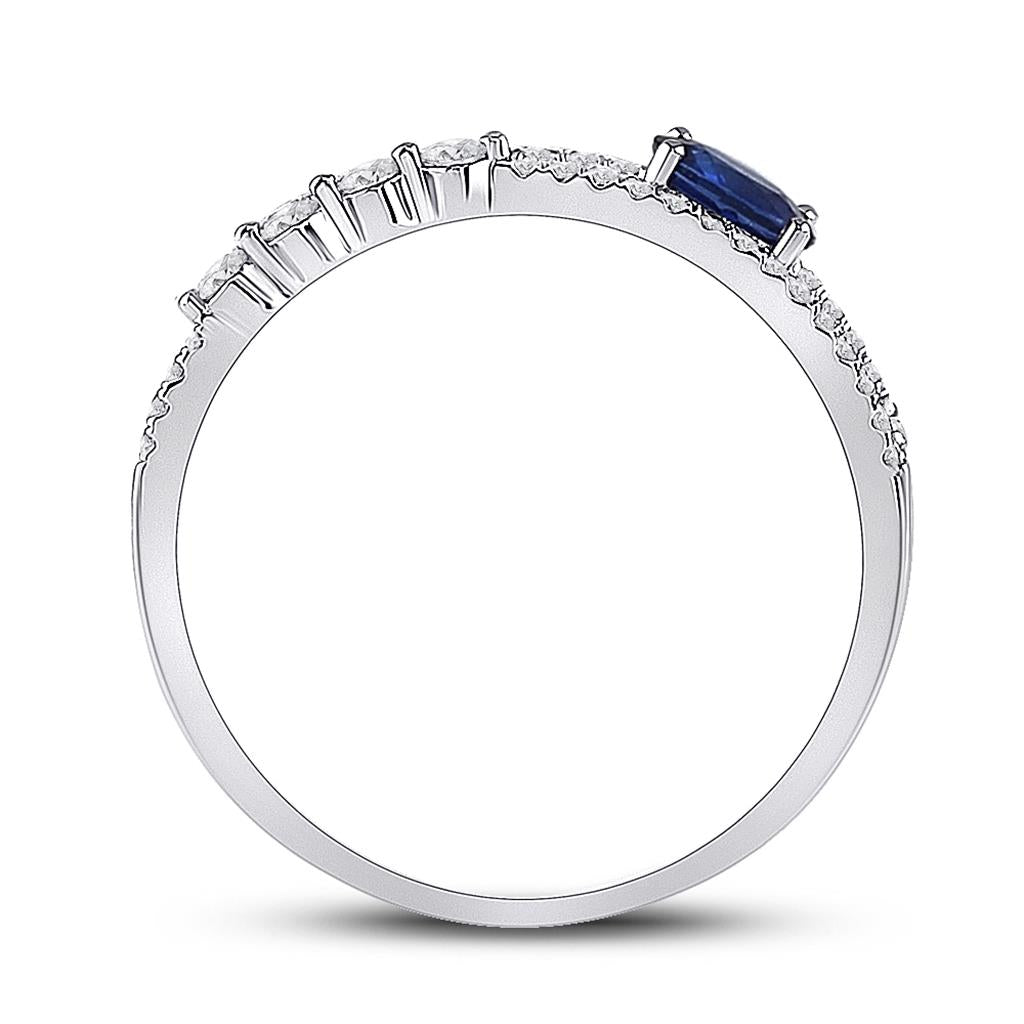 14k White Gold Oval Blue Sapphire Modern Fashion Ring 5/8 Cttw