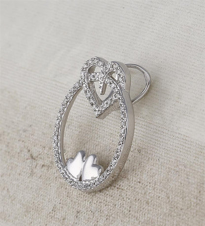 14k White Gold Round Diamond Circle Heart Pendant 1/5 Cttw