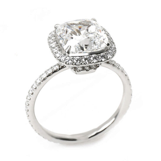 Original Pre-Owned Harry Winston Diamond Engagement Ring in Platinum (2.66 ct Cushion D/VVS2)