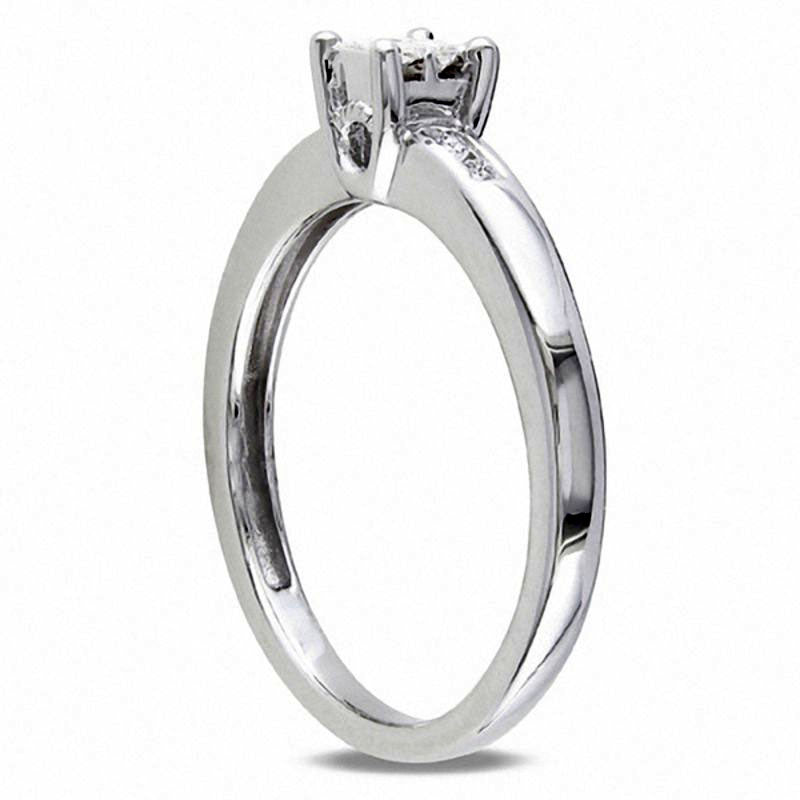 0.13 CT. T.W. Quad Princess-Cut Natural Diamond Promise Ring in Sterling Silver