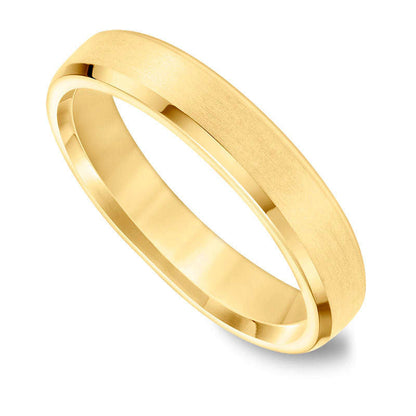 Men's 4.5mm Comfort-Fit Brushed Beveled Edge Wedding Band in Solid 14K Gold