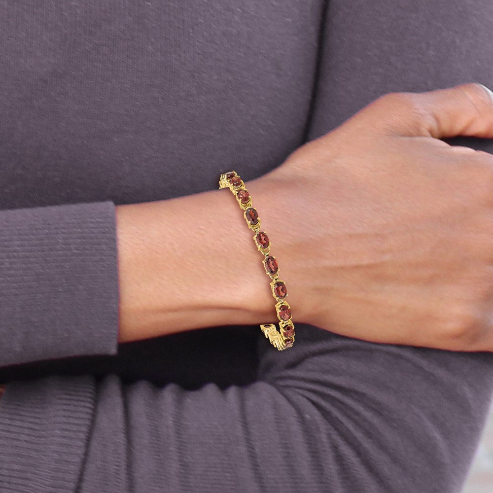 14k Yellow Gold 6x4mm Oval Garnet Bracelet