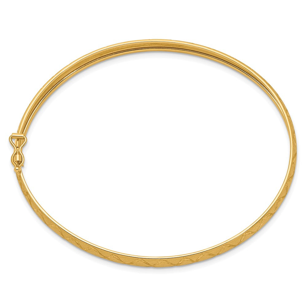14k Yellow Gold Satin D/C X-Pattern Oval Flexible Bangle