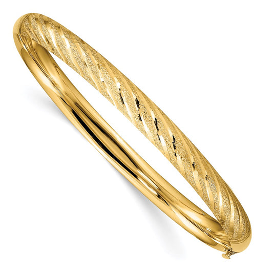 14k Yellow Gold Textured Diamond-cut Twisted Hinged Bangle