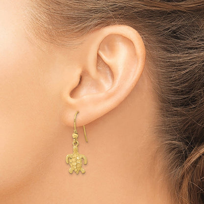 14k Yellow Gold Polished u0026 Textured Diamond-cut Turtle Shepherd Hook Earrings