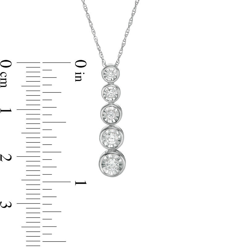 0.25 CT. T.W. Natural Diamond Five Stone Graduated Pendant in Sterling Silver