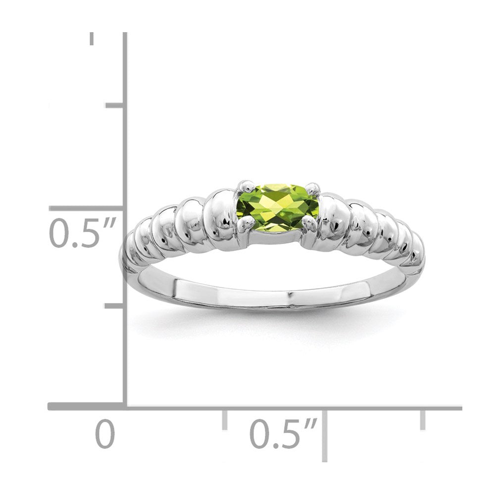 14k White Gold 5x3mm Oval Peridot ring