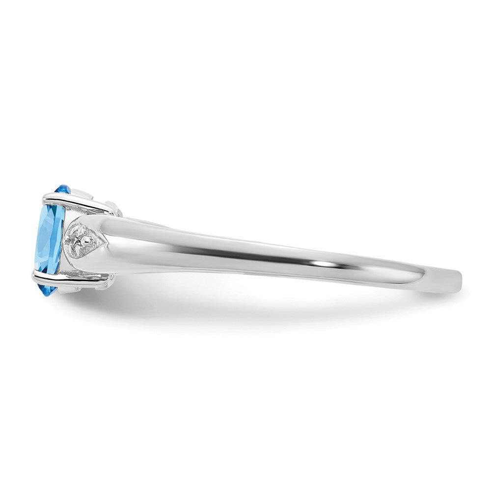 14k White Gold Aquamarine and Real Diamond Ring