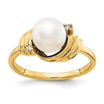 14k Yellow Gold 7mm FW Cultured Pearl VS Diamond ring