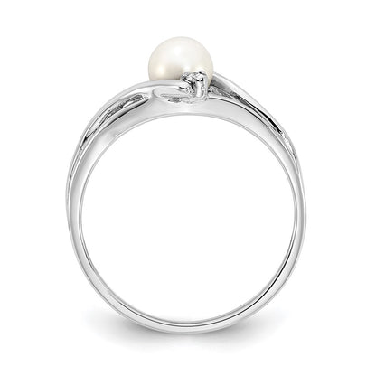 14k White Gold 5mm FW Cultured Pearl AAA Diamond ring